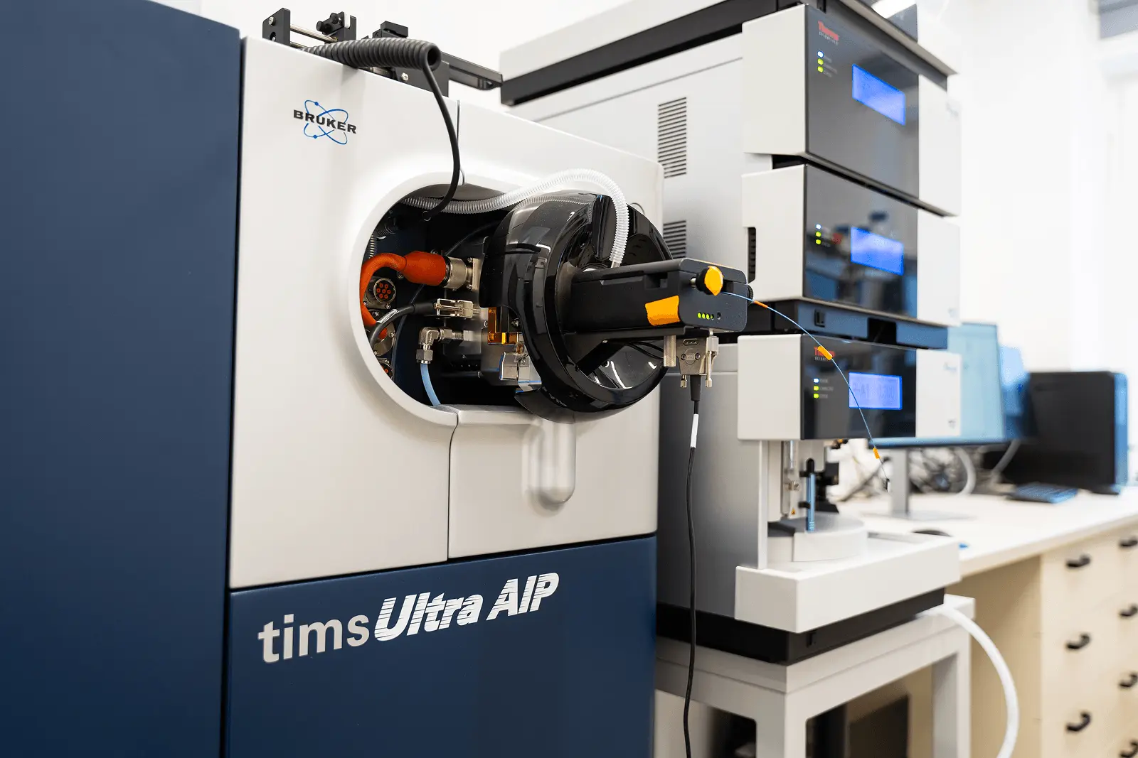 Arrival of the first instrumentation